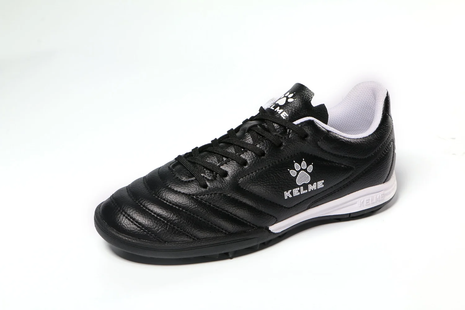 Kelme Turf Shoe — ASTRA Soccer academy